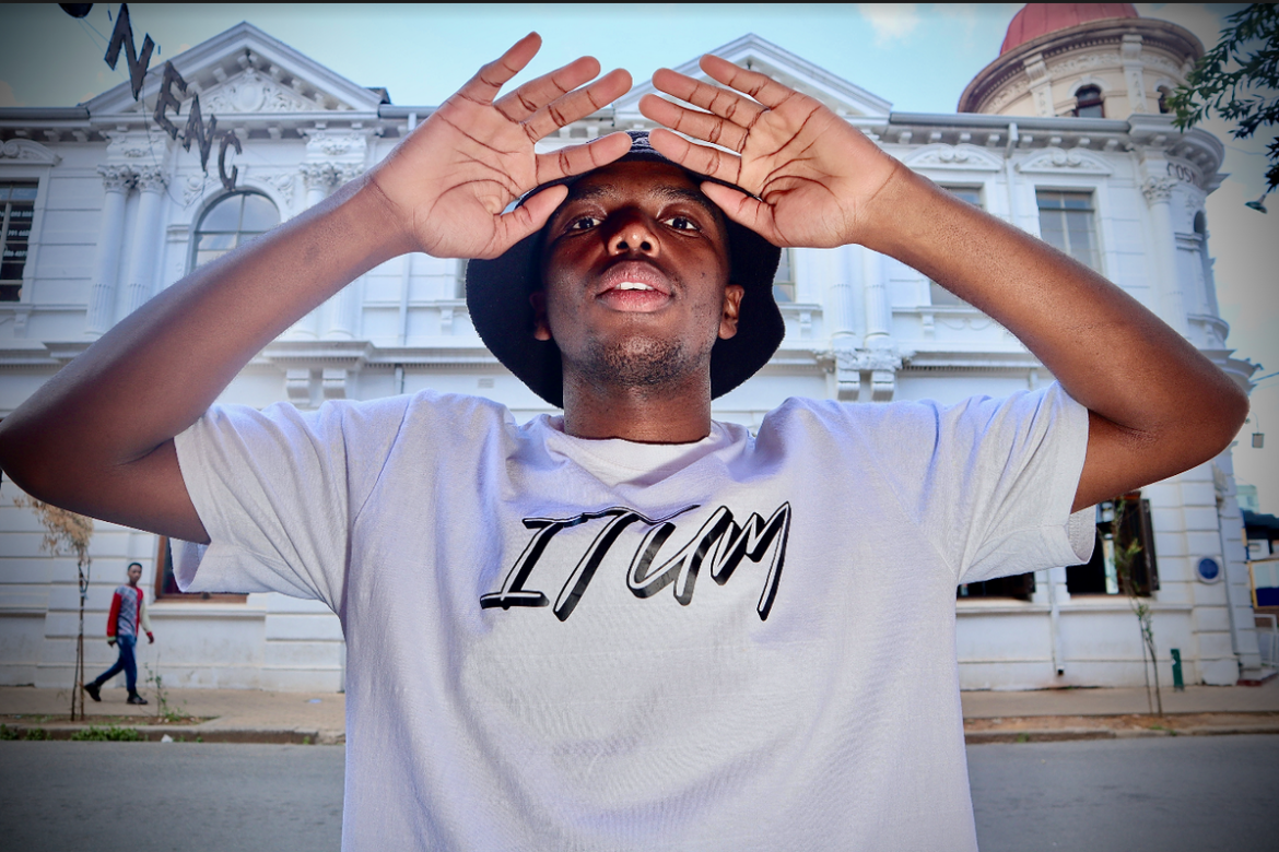 Electronic  Hip Hop artist ITUM releases ‘MINIONS’ – a song about power and  control.  TUNE INTO BAFANA FM to hear the single.